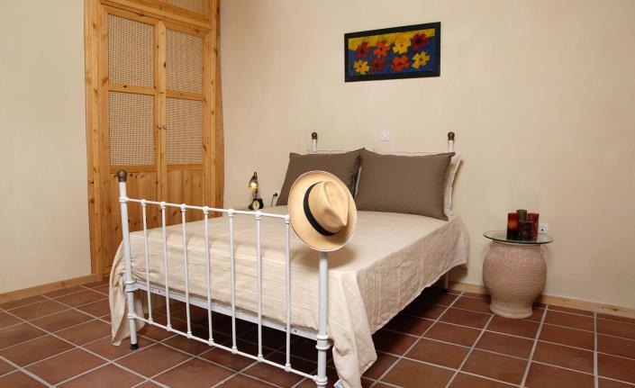 Image No.23-4 Bed House for sale