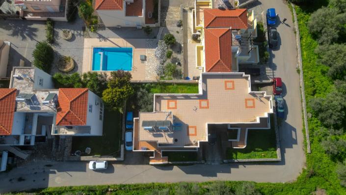 Image No.1-4 Bed Maisonette for sale