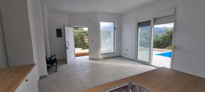 Image No.9-2 Bed Villa for sale