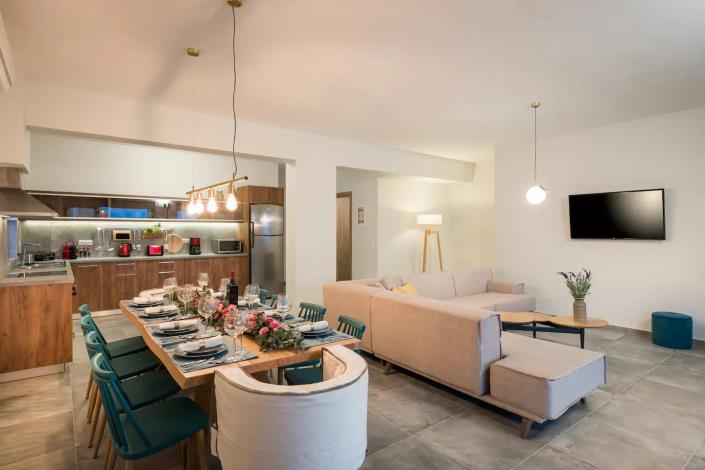 Image No.10-Villa de 5 chambres à vendre à Gavalohori