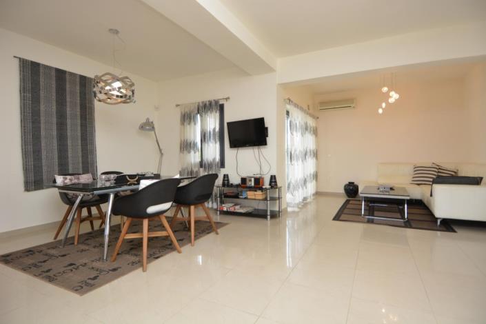 Image No.8-4 Bed Villa for sale