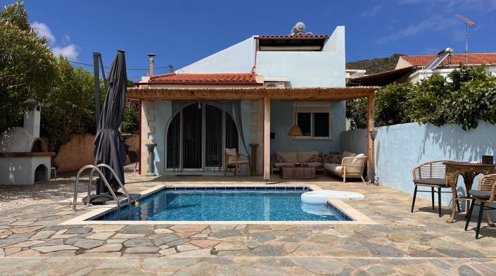 Image No.1-3 Bed Villa for sale