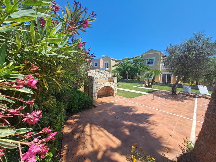 Image No.19-3 Bed Villa for sale