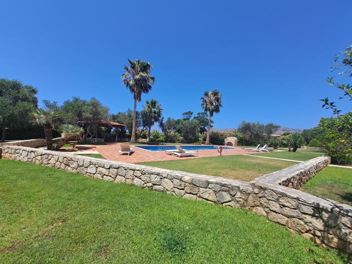 Image No.35-3 Bed Villa for sale