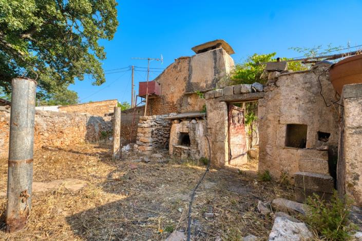 Image No.18-House for sale