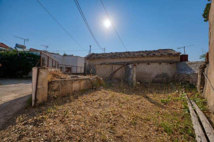 Image No.29-House for sale