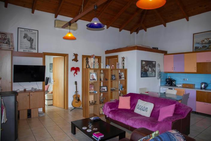 Image No.15-2 Bed House for sale