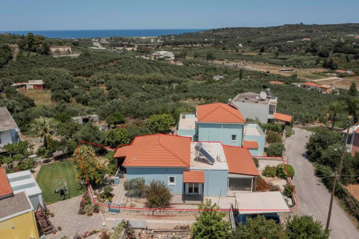 Image No.40-2 Bed House for sale