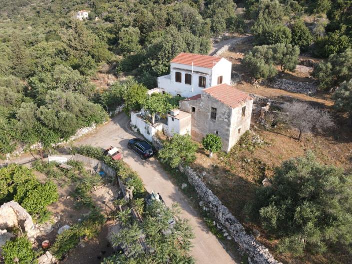 Image No.1-2 Bed House for sale