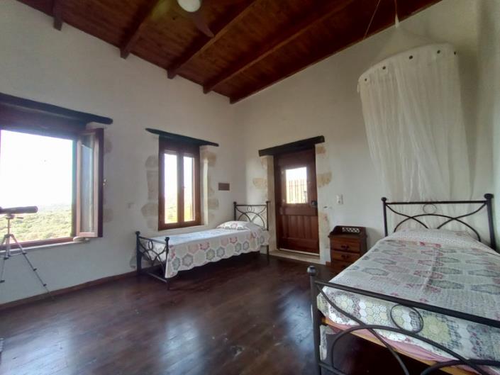 Image No.6-2 Bed House for sale