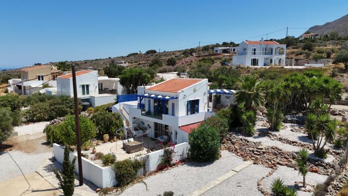 Image No.17-2 Bed Villa for sale