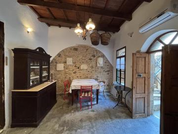 Stone-house-in-Loutra-Rethymno-Crete-for-sale--10-