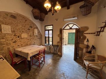 Stone-house-in-Loutra-Rethymno-Crete-for-sale--11-