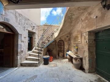 Stone-house-in-Loutra-Rethymno-Crete-for-sale--15-