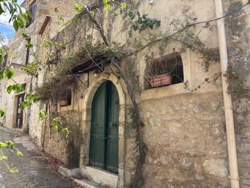 Stone-house-in-Loutra-Rethymno-Crete-for-sale--17-