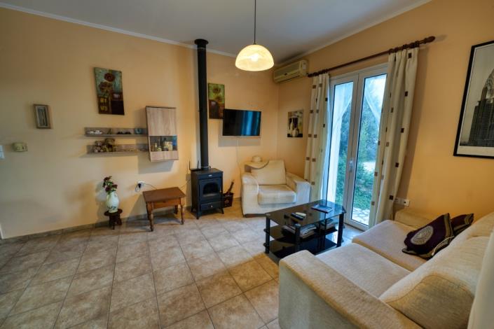 Image No.7-1 Bed House for sale