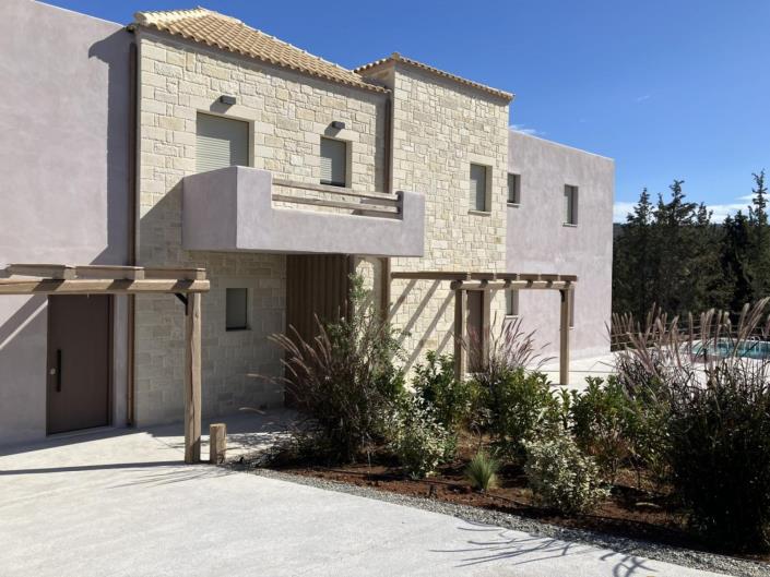 Image No.1-4 Bed Villa for sale