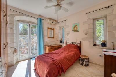 Stone-houses-in-Chania-Crete-for-sale--4-