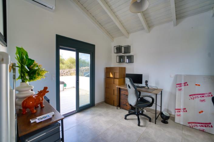 Image No.13-2 Bed Villa for sale