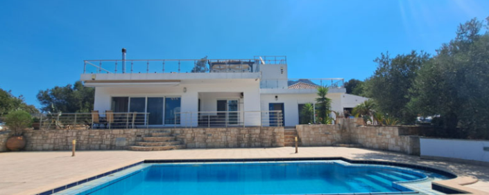 Image No.1-4 Bed Villa for sale