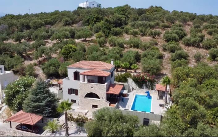Image No.1-4 Bed Villa for sale