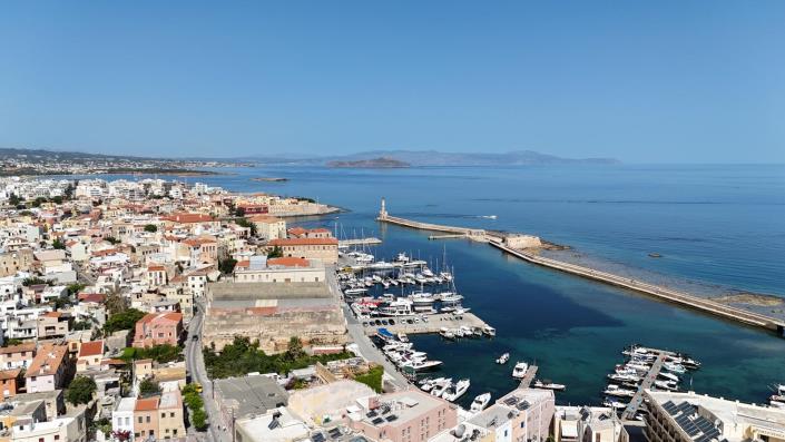 Image No.18-2 Bed House for sale