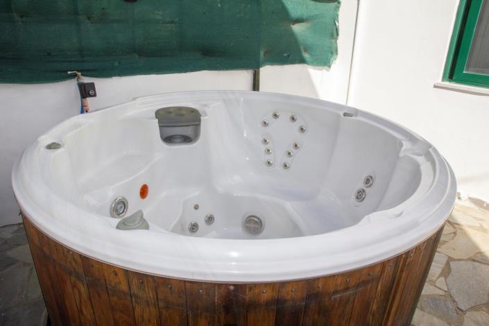 Image No.17-Villa de 2 chambres à vendre à Maleme