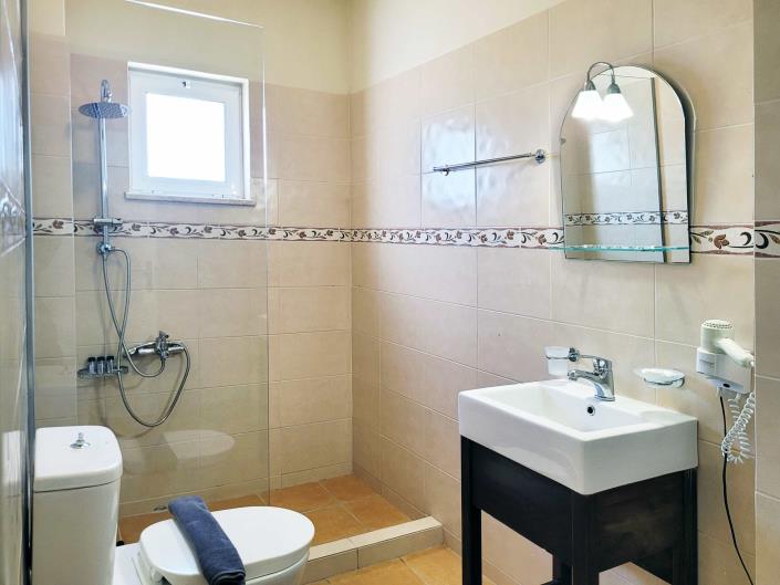 Image No.17-2 Bed Villa for sale