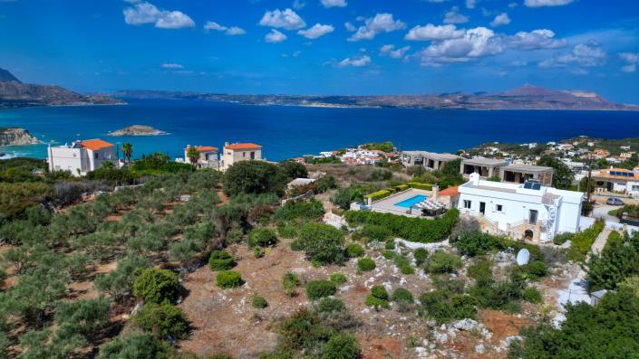 Image No.57-3 Bed Villa for sale