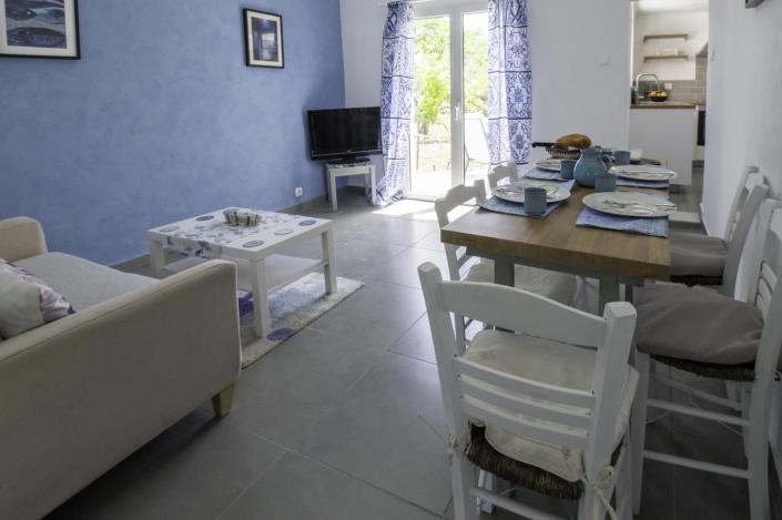 Image No.8-1 Bed House for sale