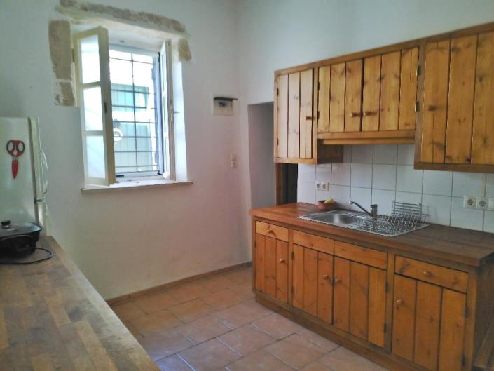 Image No.11-2 Bed House for sale