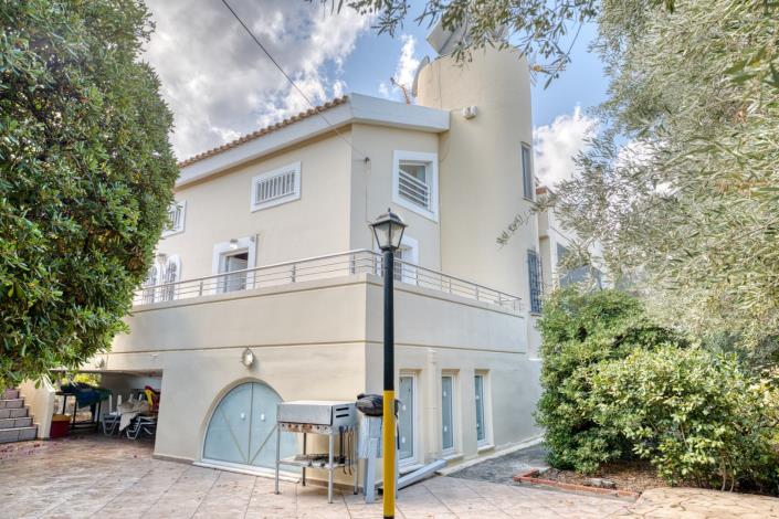 Image No.3-5 Bed Villa for sale