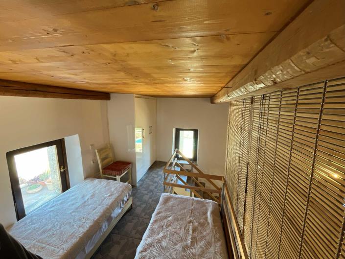 Image No.18-1 Bed House for sale