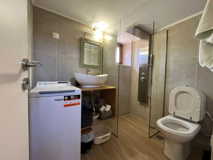 Image No.25-1 Bed House for sale