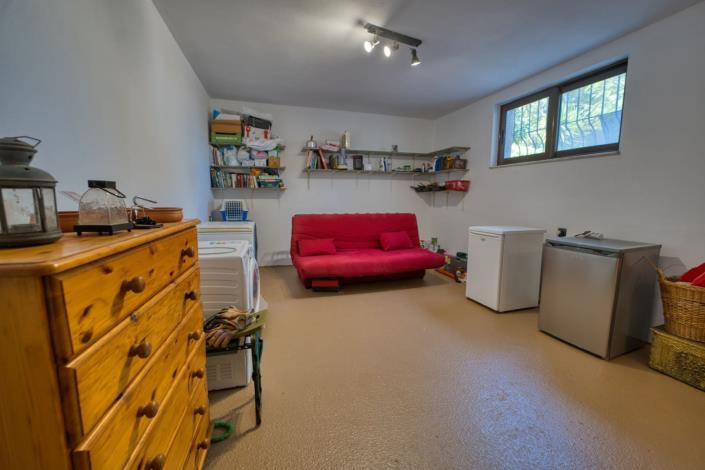 Image No.19-Villa de 4 chambres à vendre à Xirosterni