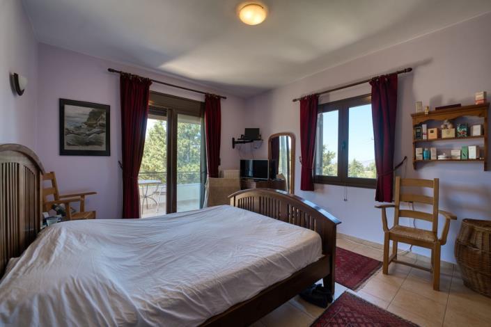 Image No.22-Villa de 4 chambres à vendre à Xirosterni