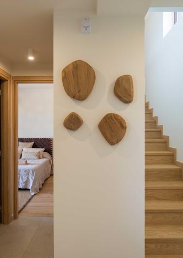 Image No.4-2 Bed Maisonette for sale