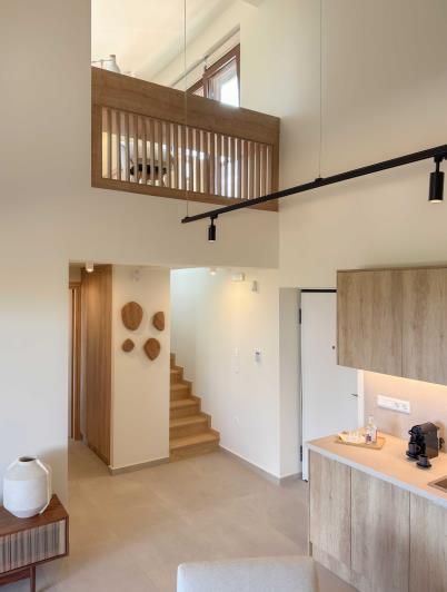 Image No.5-2 Bed Maisonette for sale