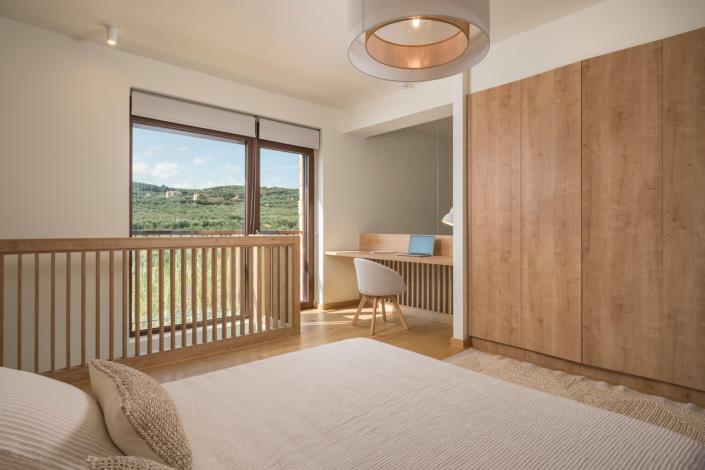 Image No.32-2 Bed Maisonette for sale