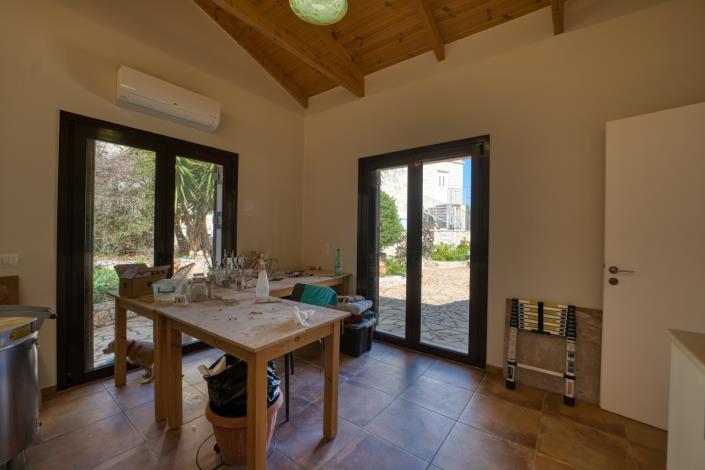 Image No.14-2 Bed Villa for sale