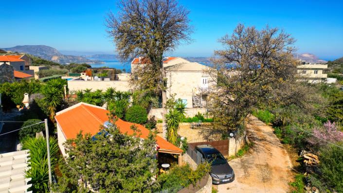 Image No.25-2 Bed Villa for sale