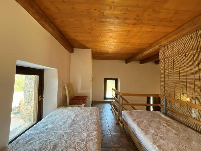 Image No.12-1 Bed House for sale