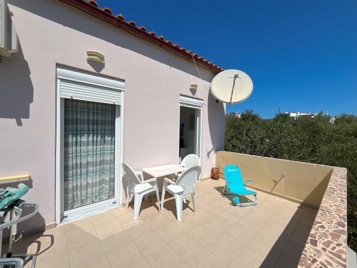 Image No.28-2 Bed Townhouse for sale