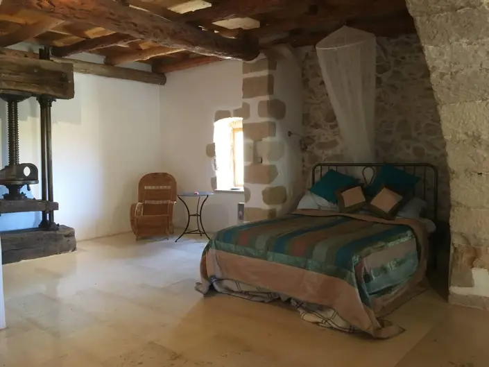 Image No.20-2 Bed House for sale