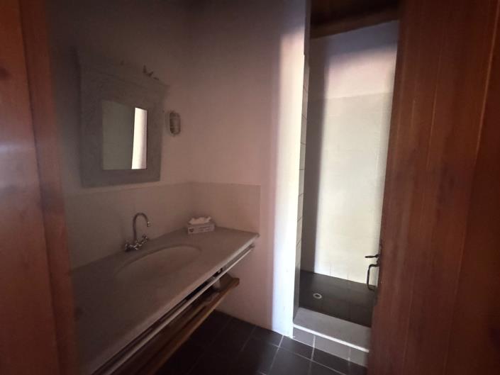 Image No.31-2 Bed House for sale