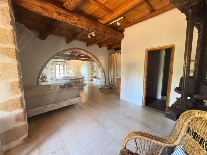 Image No.41-2 Bed House for sale