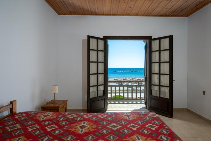 Image No.18-4 Bed House for sale