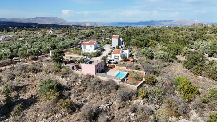 Image No.30-1 Bed Villa for sale