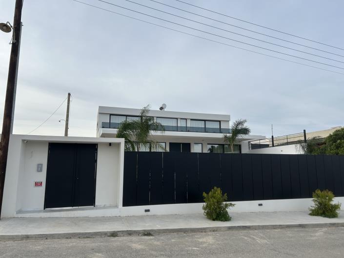 Image No.30-Villa de 4 chambres à vendre à Kokkini Hani