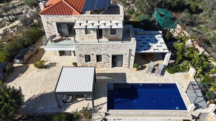 Image No.10-3 Bed Villa for sale